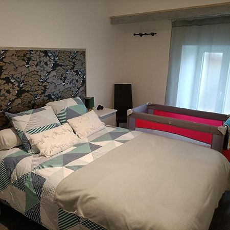 Comme A La Maison Gannat Exterior photo